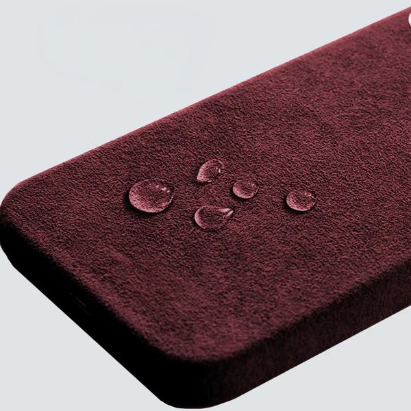 iPhone 16 - Wine Red