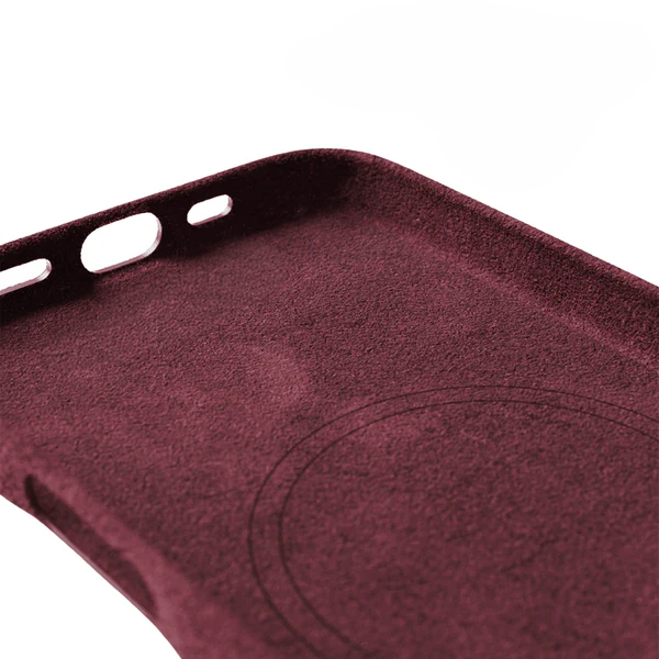 iPhone 17 - Wine Red